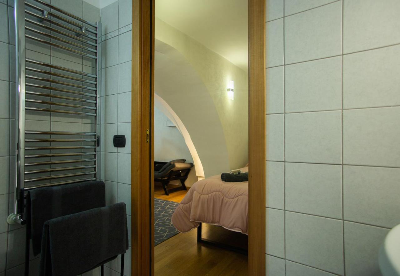 Casa Colombo - The Fab Stay Brindisi Exterior foto